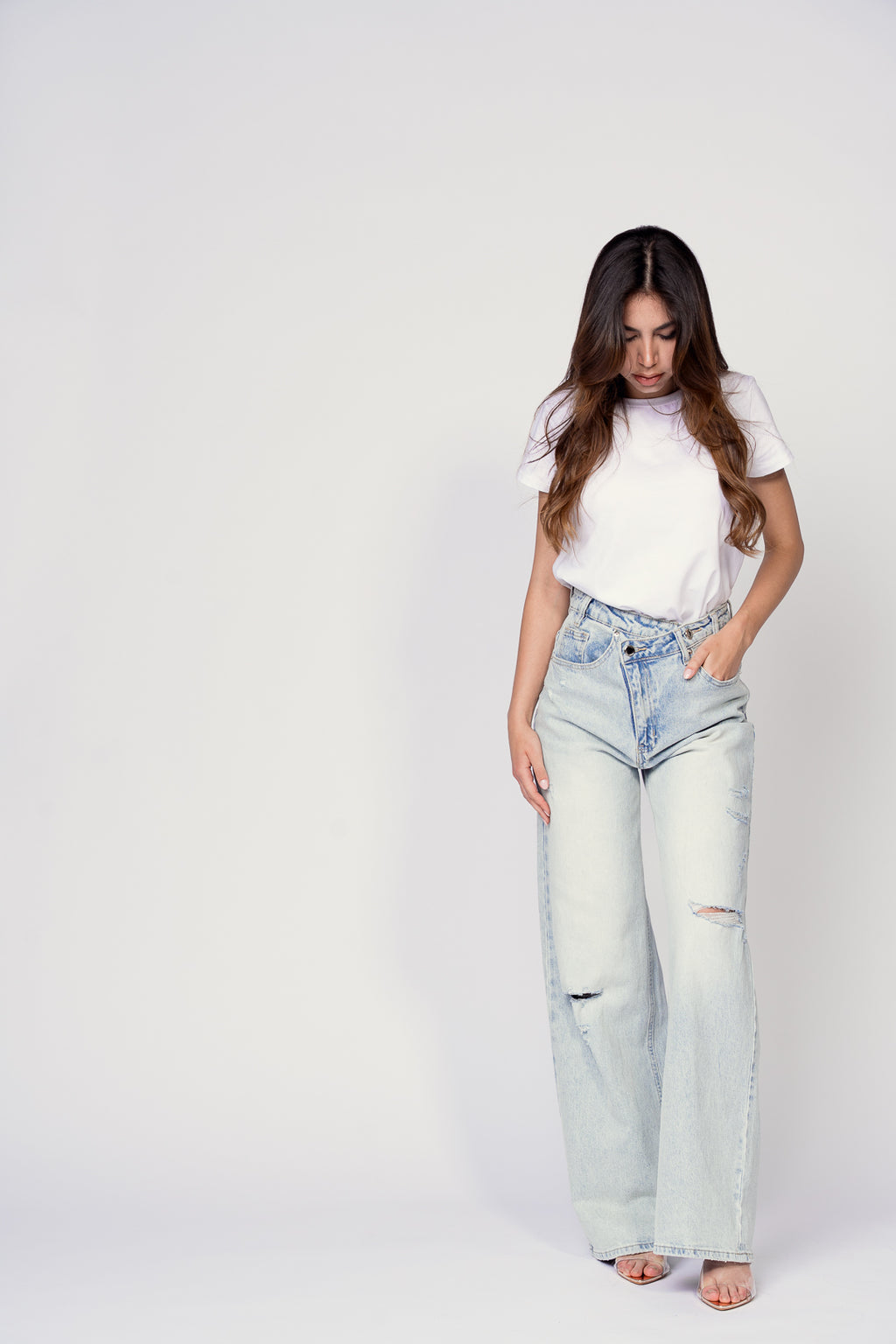 JEANS BOTTONE LATERALE