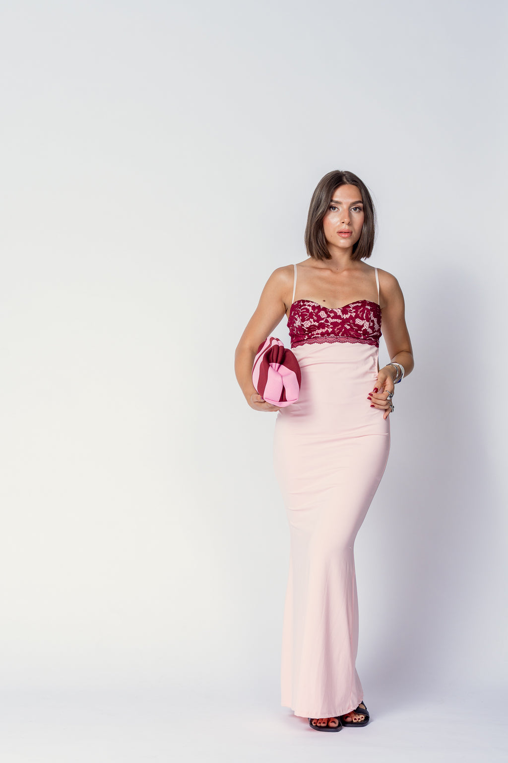 ABITO VICTORIA ROUGE