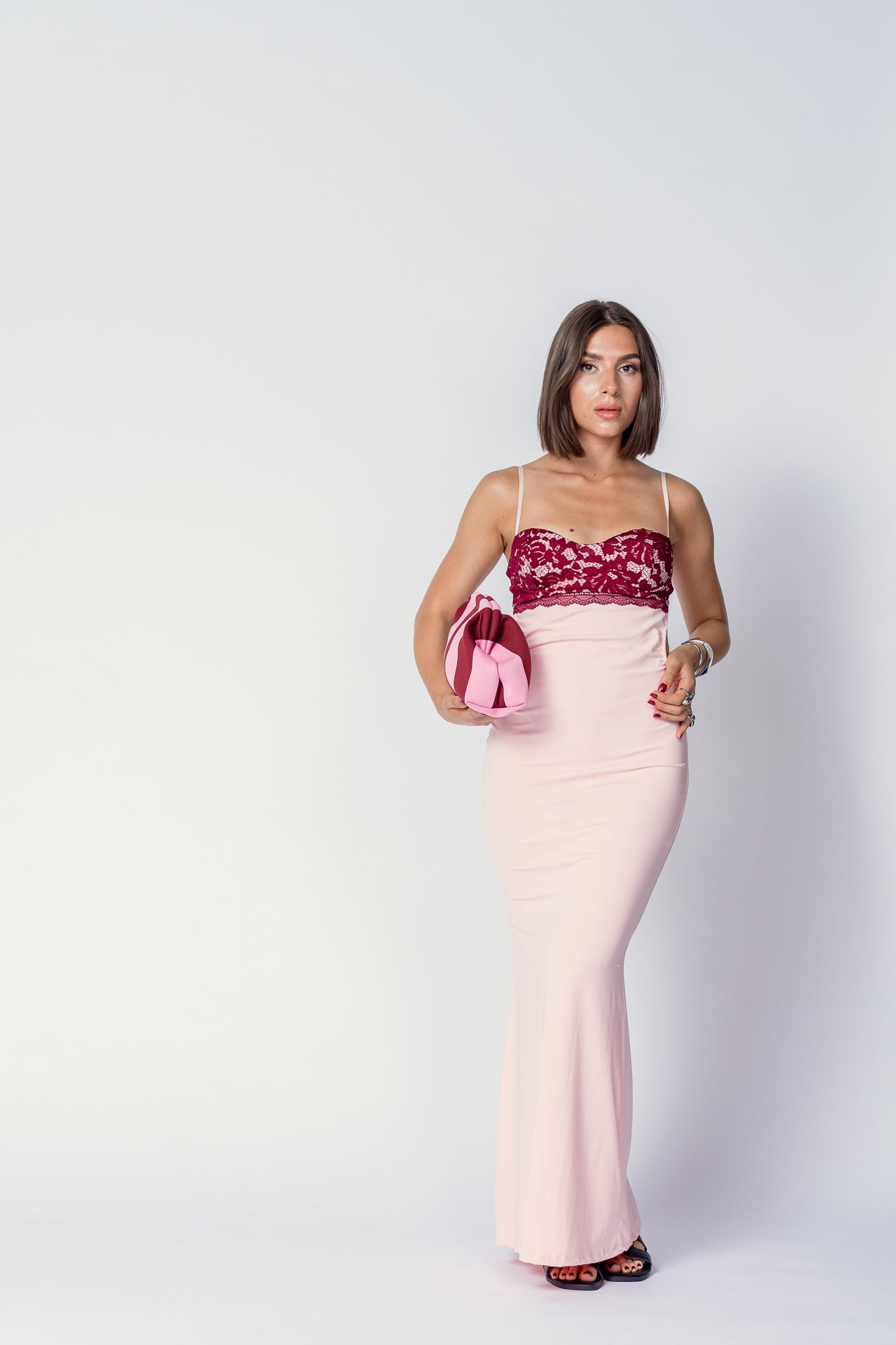 ABITO VICTORIA ROUGE